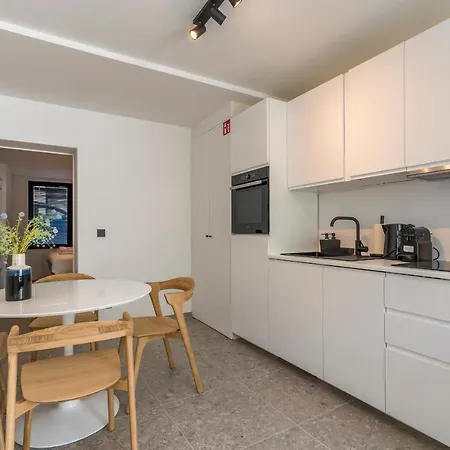 Design Studio Modern En Stijlvol Met Terras Appartement *